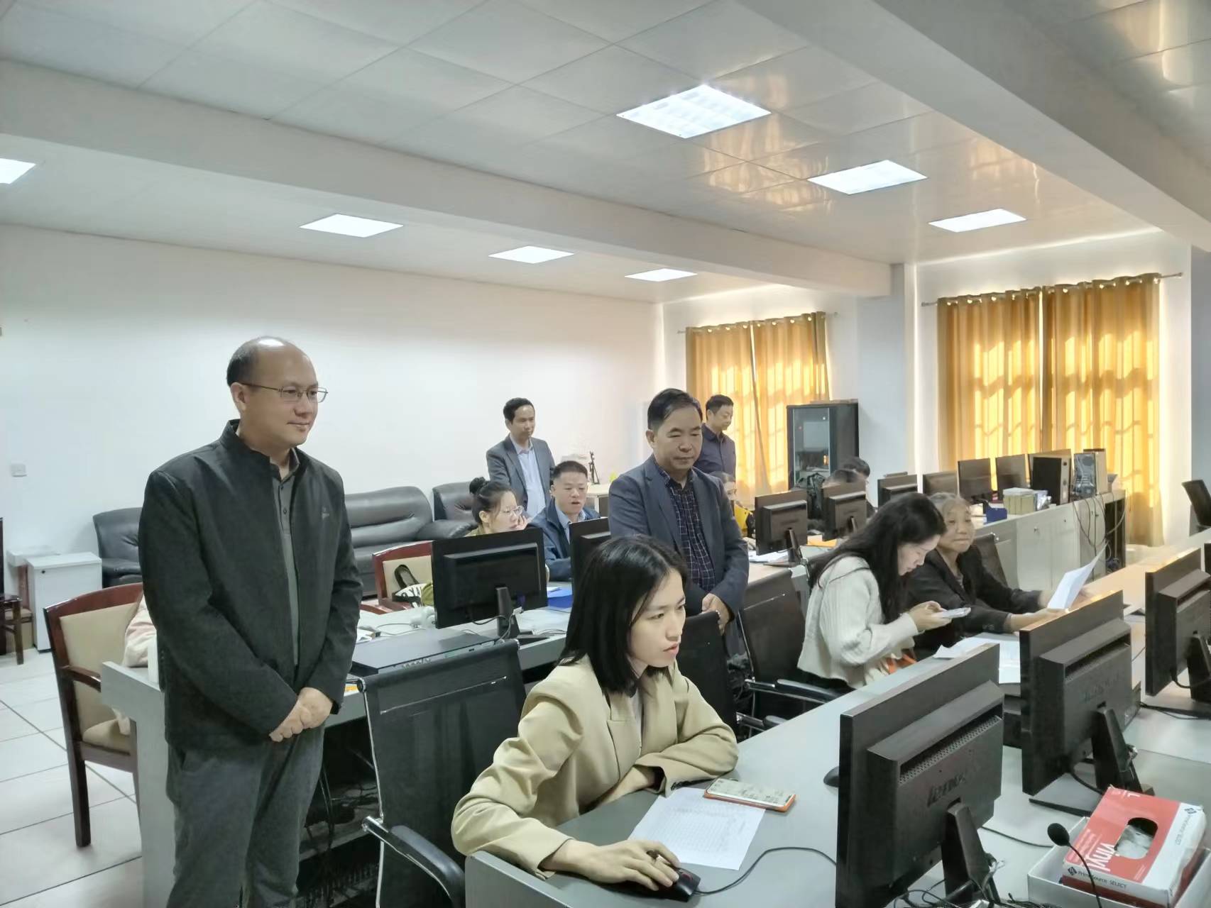 d5e69bb1a16644a884cca7af4a6e1968.jpg